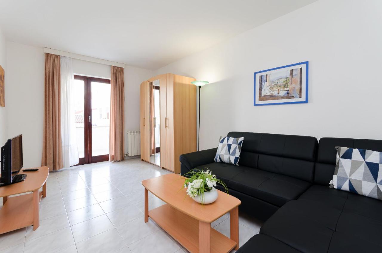 Apartments Gloria Vrsar Dış mekan fotoğraf