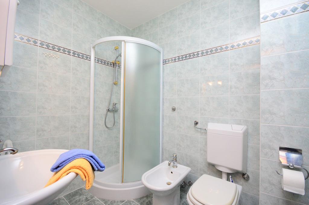 Apartments Gloria Vrsar Dış mekan fotoğraf